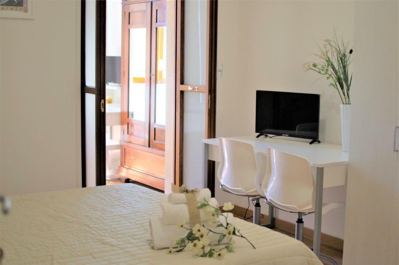 B&B Noto Politeama Palermo Luaran gambar